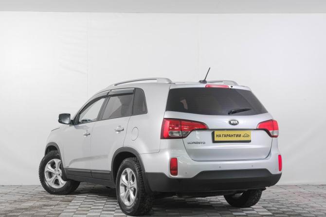 Kia Sorento II Рестайлинг с пробегом 2019 года, цена 2 199 000 рублей, 109000 км, внедорожник, Автокод Объявления