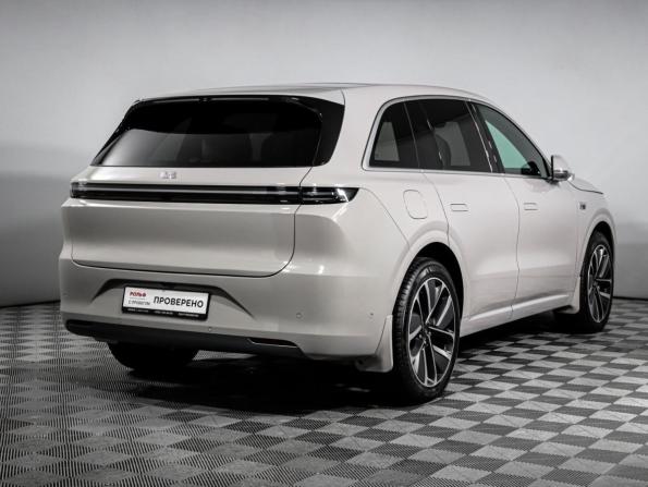 Li Auto (Lixiang) L6 с пробегом 2024 года, цена 5 380 000 рублей, 34000 км, внедорожник, Автокод Объявления