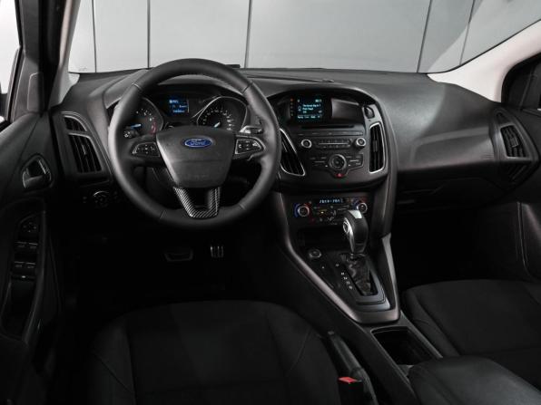Ford Focus III Рестайлинг с пробегом 2015 года, цена 919 000 рублей, 146365 км, седан, Автокод Объявления