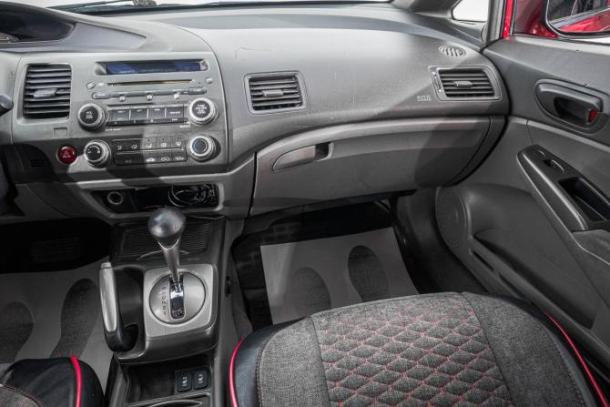 Honda Civic VIII с пробегом 2007 года, цена 739 000 рублей, 325100 км, седан, Автокод Объявления
