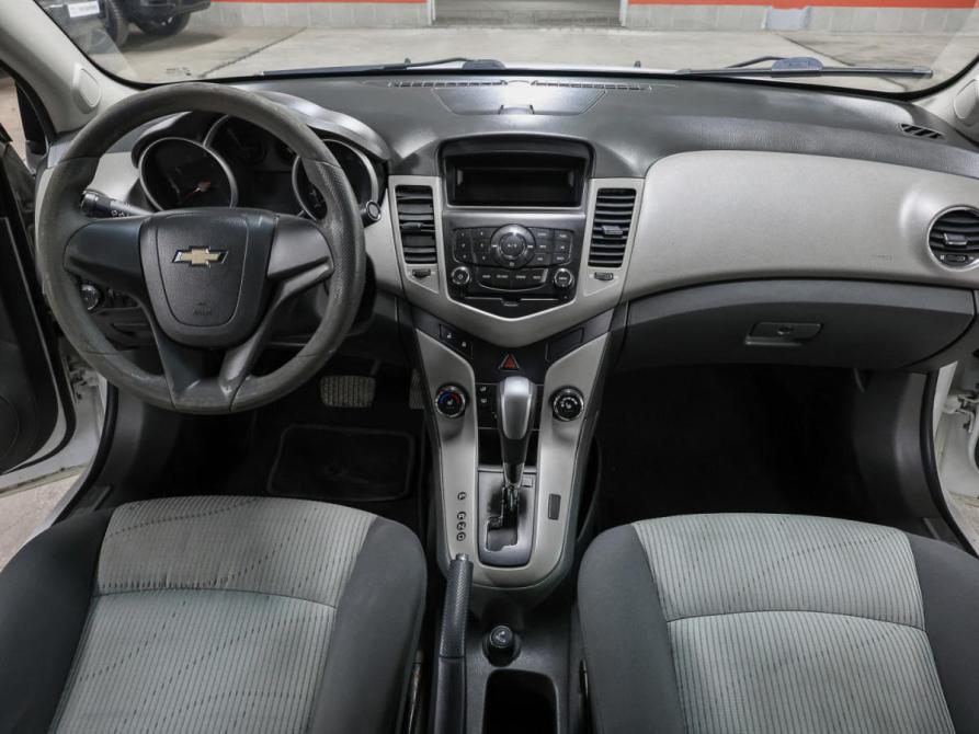Chevrolet Cruze I Москва  - изображение 12