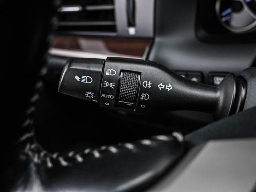 Lexus ES VI Рестайлинг Новороссийск  - изображение 12