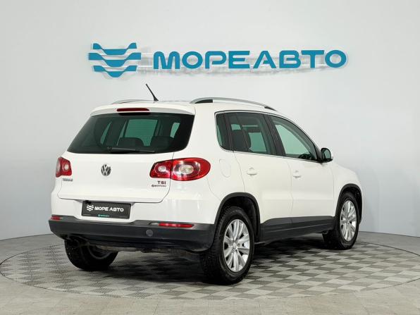 Volkswagen Tiguan I с пробегом 2009 года, цена 990 000 рублей, 209478 км, внедорожник, Автокод Объявления