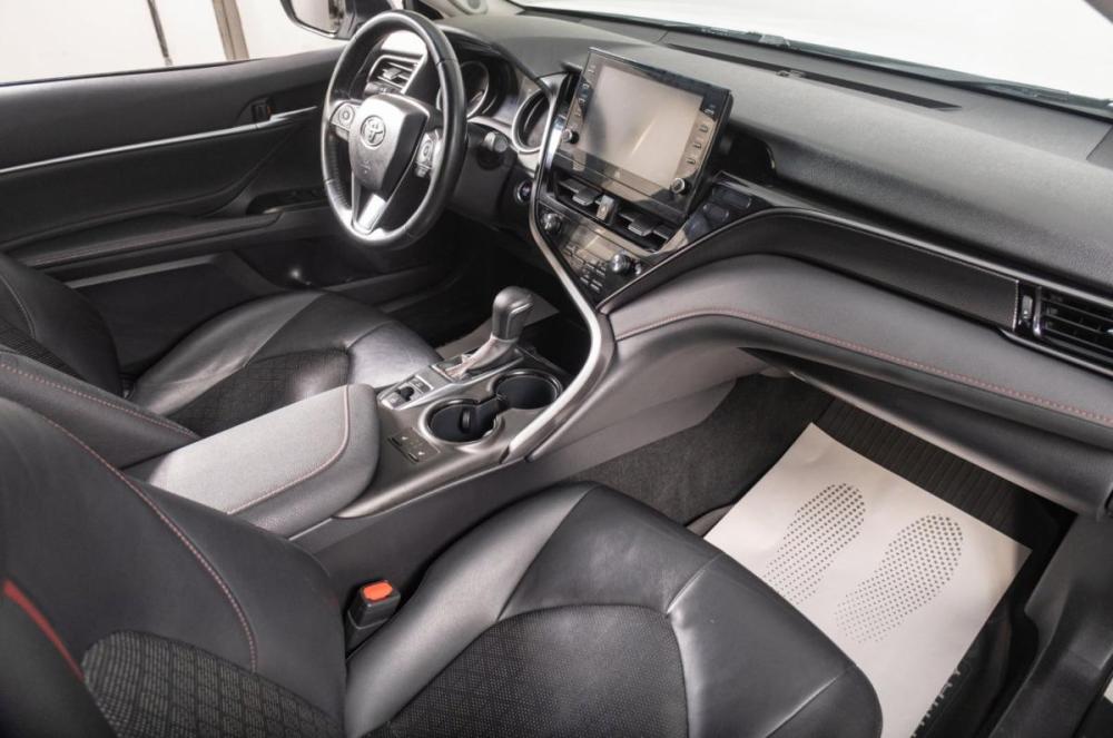 Toyota Camry VIII (XV70) Рестайлинг Томск  - изображение 17