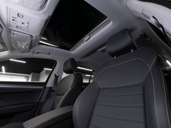 Skoda Superb III Рестайлинг с пробегом 2025 года, цена 3 250 000 рублей, 55 км, лифтбек, Автокод Объявления