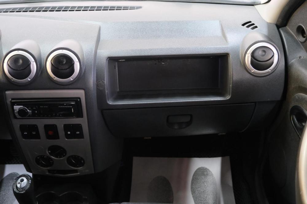 Renault Logan I Омск  - изображение 14