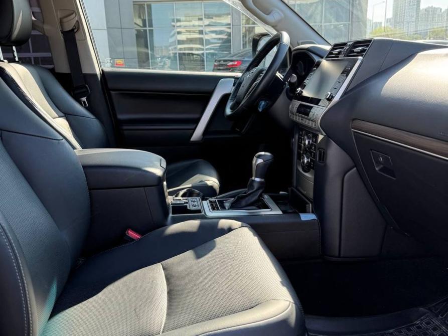 Toyota Land Cruiser Prado 150 Series Рестайлинг 3 Екатеринбург  - изображение 6