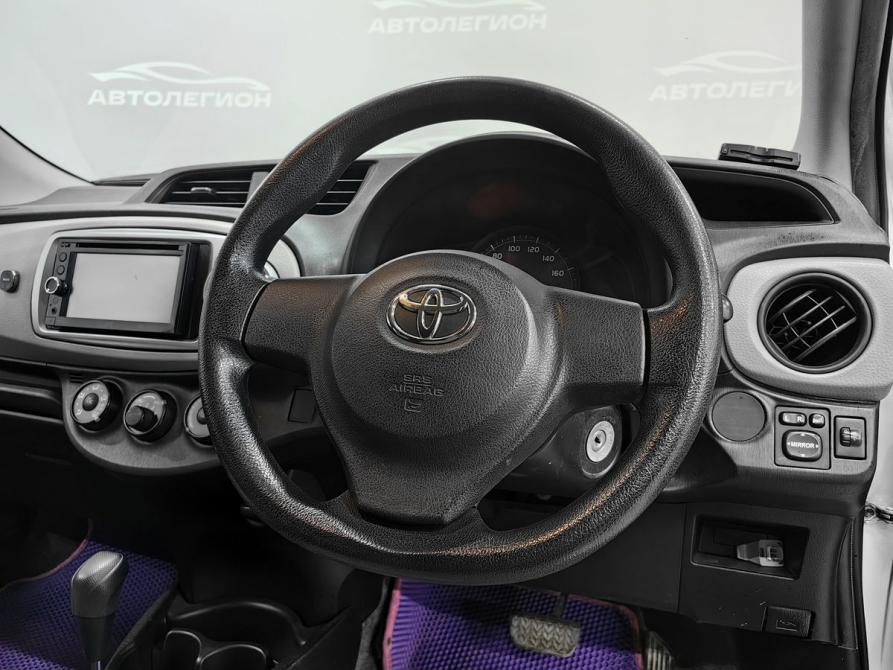 Toyota Vitz III (XP130) Новосибирск  - изображение 11