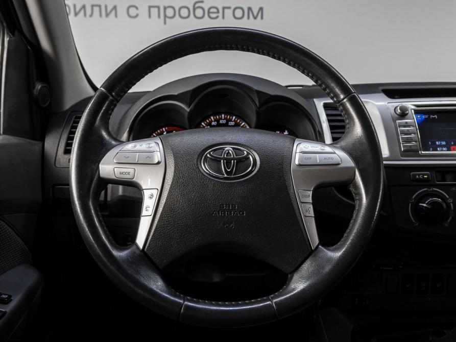 Toyota Hilux VII Рестайлинг Тюмень  - изображение 18
