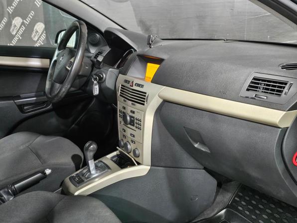 Opel Astra H Рестайлинг с пробегом 2008 года, цена 445 000 рублей, 185974 км, хэтчбек, Автокод Объявления