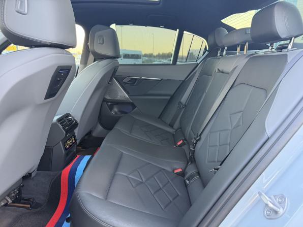 BMW 5 серии VIII (G60/G61/G68) с пробегом 2025 года, цена 8 400 000 рублей, 5854 км, седан, Автокод Объявления