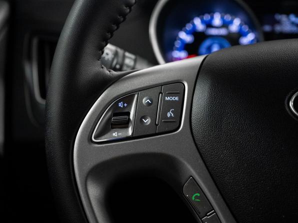 Hyundai ix35 I Рестайлинг с пробегом 2013 года, цена 1 449 500 рублей, 94865 км, внедорожник, Автокод Объявления