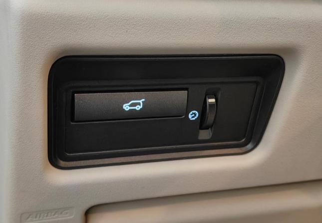 Land Rover Range Rover Evoque I с пробегом 2012 года, цена 1 938 000 рублей, 138953 км, внедорожник, Автокод Объявления