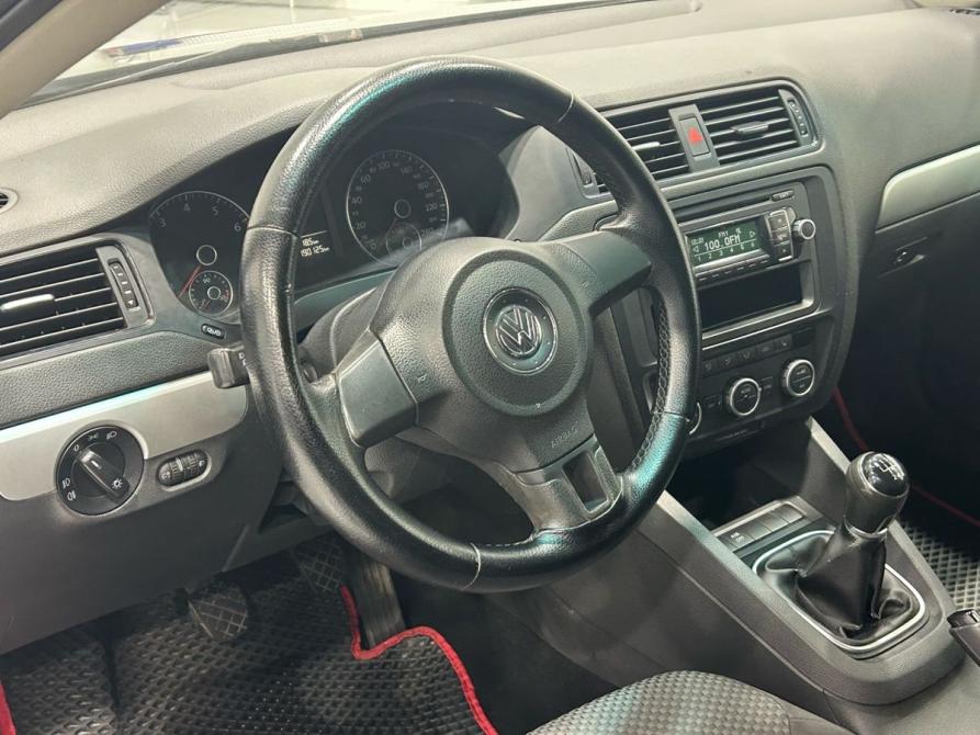 Volkswagen Jetta VI Челябинск  - изображение 8
