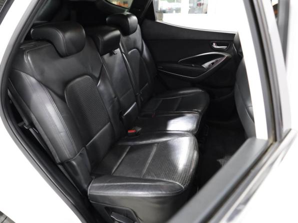 Hyundai Santa Fe III с пробегом 2012 года, цена 1 649 000 рублей, 155175 км, внедорожник, Автокод Объявления