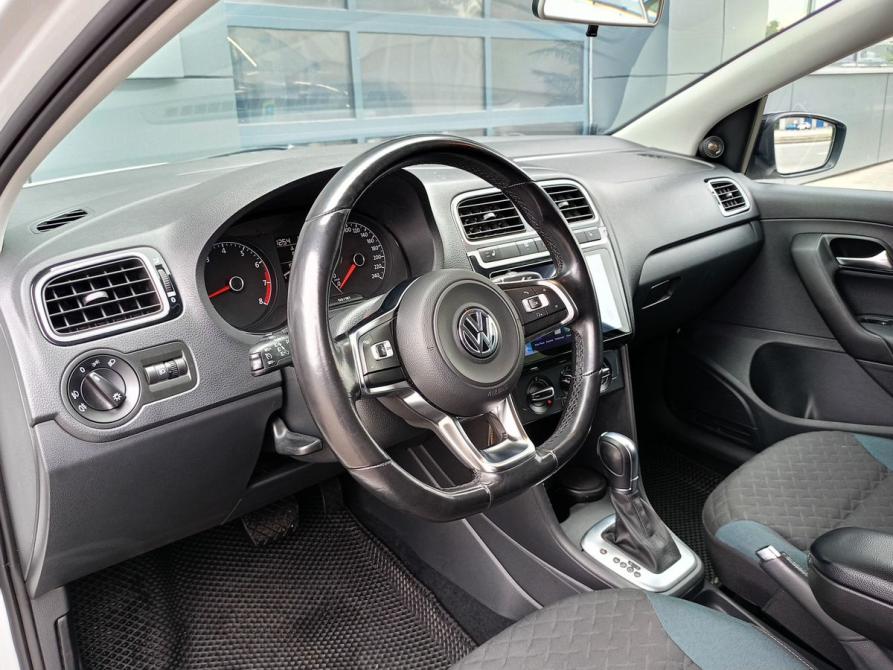 Volkswagen Polo V Рестайлинг Казань  - изображение 5