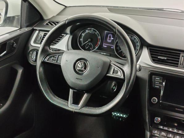 Skoda Rapid I Рестайлинг с пробегом 2019 года, цена 1 235 000 рублей, 174001 км, лифтбек, Автокод Объявления