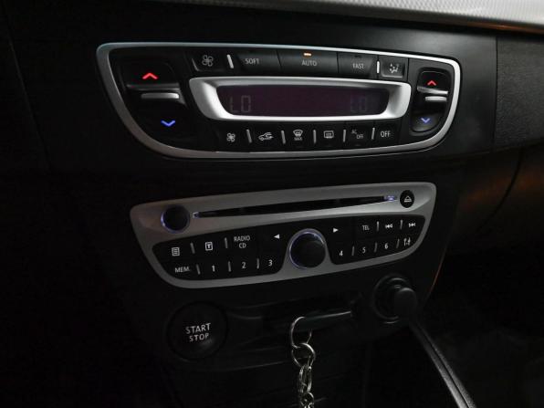 Renault Megane III с пробегом 2012 года, цена 880 000 рублей, 105725 км, хэтчбек, Автокод Объявления