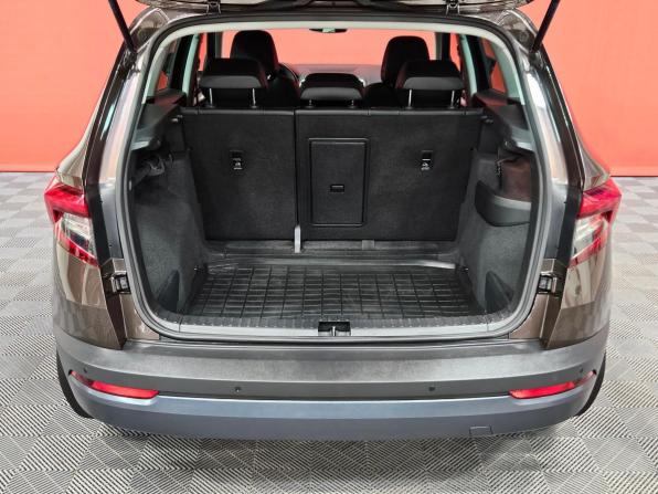 Skoda Karoq I с пробегом 2020 года, цена 2 079 000 рублей, 139958 км, внедорожник, Автокод Объявления