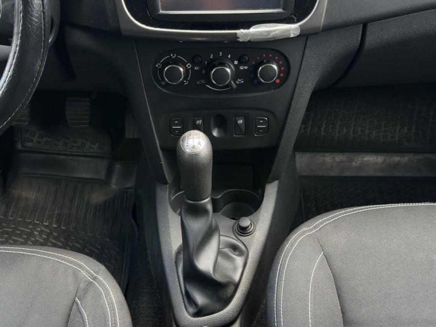 Renault Logan II Саратов  - изображение 11