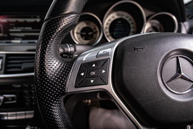 Mercedes-Benz C-Класс III (W204) Рестайлинг с пробегом 2013 года, цена 1 549 000 рублей, 76832 км, седан, Автокод Объявления