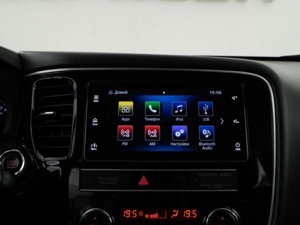Mitsubishi Outlander III Рестайлинг 3 с пробегом 2019 года, цена 1 964 055 рублей, 144337 км, внедорожник, Автокод Объявления