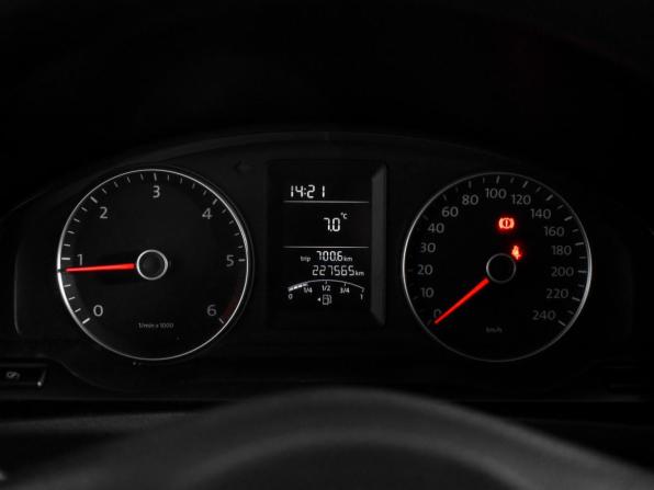 Volkswagen Caravelle T5 Рестайлинг с пробегом 2011 года, цена 1 295 000 рублей, 227563 км, минивэн, Автокод Объявления