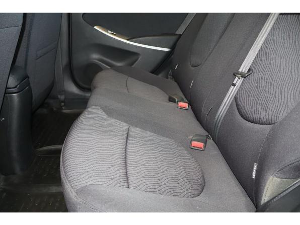 Hyundai Solaris I с пробегом 2013 года, цена 664 000 рублей, 209842 км, седан, Автокод Объявления