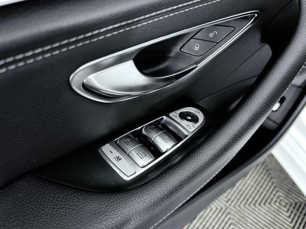 Mercedes-Benz E-Класс V (W213 S213 C238) с пробегом 2017 года, цена 3 880 000 рублей, 54514 км, седан, Автокод Объявления
