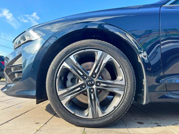 Kia K5 III с пробегом 2020 года, цена 2 550 000 рублей, 86000 км, седан, Автокод Объявления