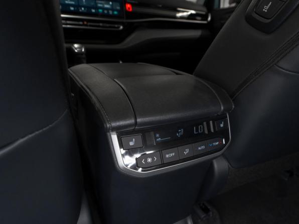 Toyota Highlander IV (XU70) с пробегом 2026 года, цена 5 250 000 рублей, 15 км, внедорожник, Автокод Объявления