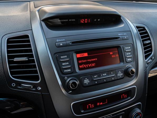 Kia Sorento II Рестайлинг с пробегом 2019 года, цена 2 185 000 рублей, 97284 км, внедорожник, Автокод Объявления