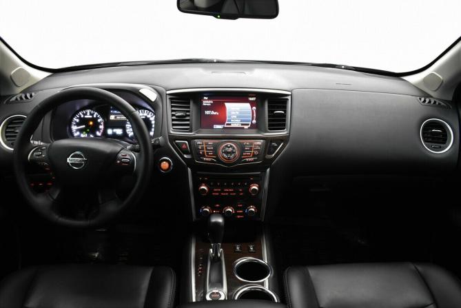 Nissan Pathfinder IV с пробегом 2015 года, цена 1 740 000 рублей, 197654 км, внедорожник, Автокод Объявления