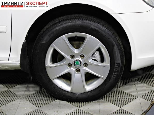 Skoda Octavia II (A5) Рестайлинг с пробегом 2012 года, цена 897 000 рублей, 245453 км, лифтбек, Автокод Объявления