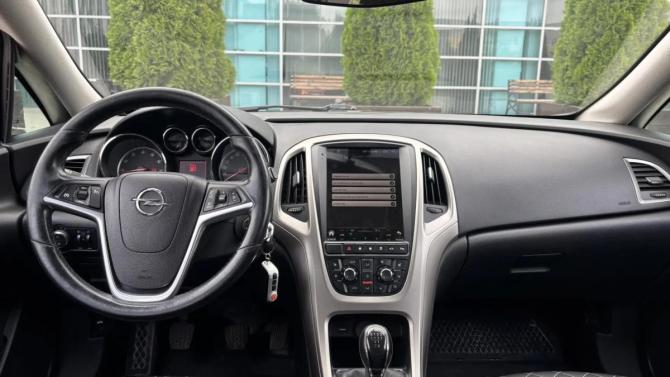 Opel Astra J с пробегом 2012 года, цена 595 000 рублей, 222138 км, хэтчбек, Автокод Объявления