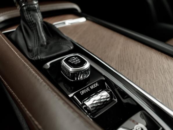 Volvo XC90 II с пробегом 2018 года, цена 3 500 000 рублей, 185272 км, внедорожник, Автокод Объявления