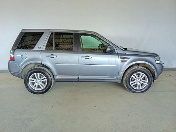 Land Rover Freelander II Рестайлинг 2 с пробегом 2014 года, цена 1 500 000 рублей, 191759 км, внедорожник, Автокод Объявления