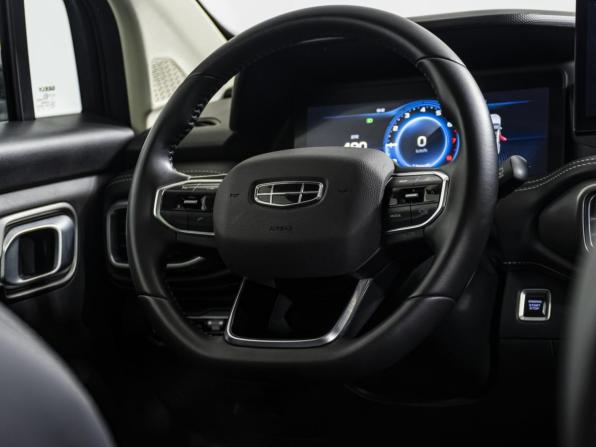 Geely Okavango I с пробегом 2022 года, цена 2 355 000 рублей, 61200 км, внедорожник, Автокод Объявления
