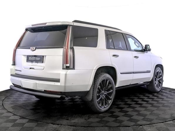 Cadillac Escalade IV с пробегом 2020 года, цена 6 100 000 рублей, 47064 км, внедорожник, Автокод Объявления