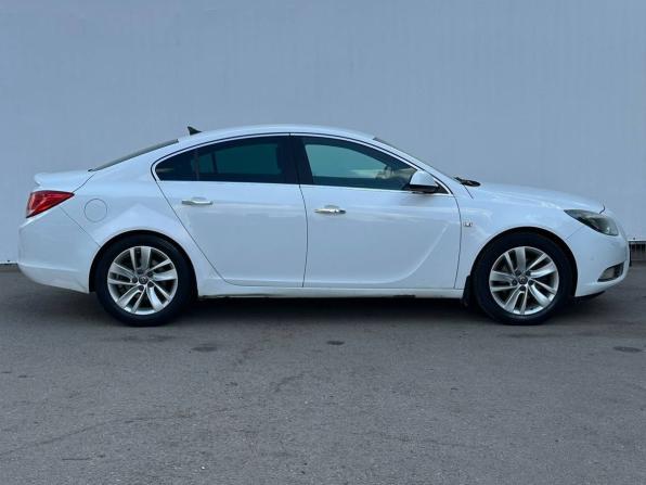 Opel Insignia I с пробегом 2013 года, цена 900 000 рублей, 290676 км, седан, Автокод Объявления