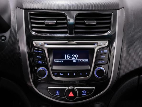 Hyundai Solaris I Рестайлинг с пробегом 2014 года, цена 875 000 рублей, 163136 км, седан, Автокод Объявления