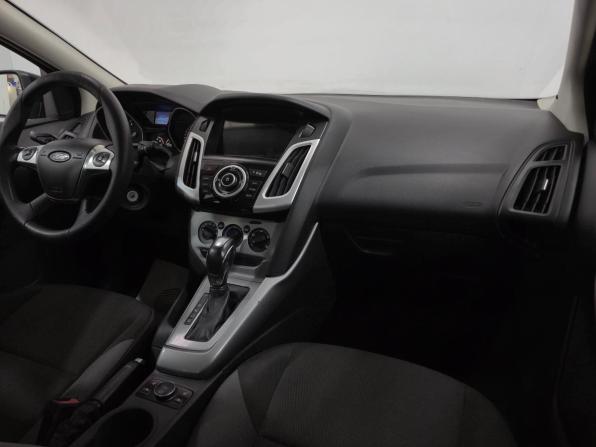 Ford Focus III с пробегом 2013 года, цена 645 000 рублей, 140933 км, хэтчбек, Автокод Объявления