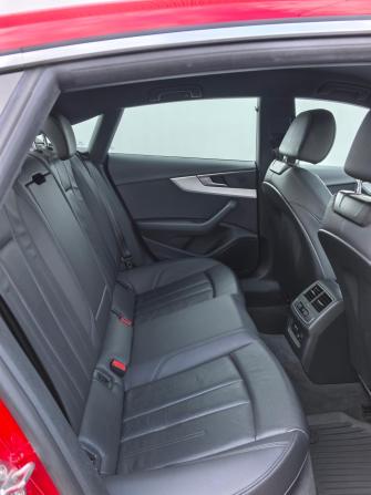 Audi A5 II (F5) Рестайлинг с пробегом 2019 года, цена 2 950 000 рублей, 74400 км, лифтбек, Автокод Объявления