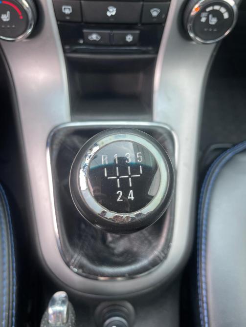 Chevrolet Cruze I Рестайлинг Стерлитамак  - изображение 16
