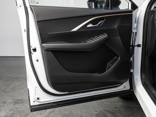 Omoda C5 I с пробегом 2022 года, цена 1 700 000 рублей, 48205 км, внедорожник, Автокод Объявления