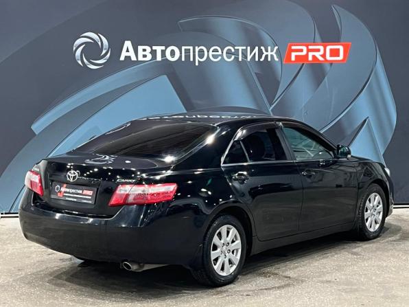 Toyota Camry VI (XV40) Рестайлинг с пробегом 2011 года, цена 1 049 000 рублей, 572896 км, седан, Автокод Объявления