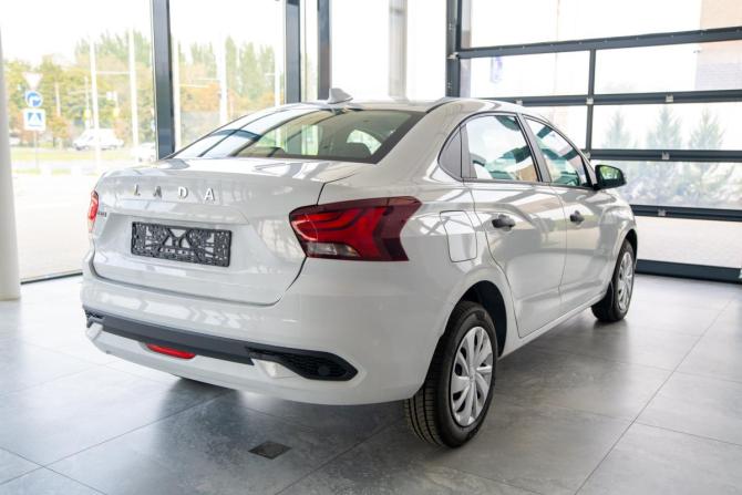 Lada (ВАЗ) Iskra с пробегом 2026 года, цена 2 400 000 рублей, 4 км, седан, Автокод Объявления