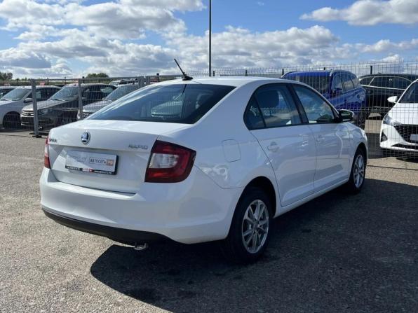 Skoda Rapid I Рестайлинг с пробегом 2019 года, цена 1 248 881 рубль, 81512 км, лифтбек, Автокод Объявления