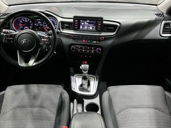 Kia Ceed III с пробегом 2019 года, цена 1 630 000 рублей, 106658 км, универсал, Автокод Объявления