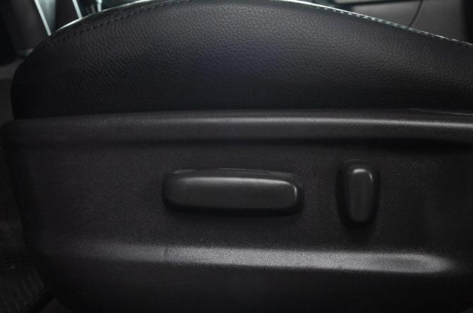 Toyota Camry VI (XV40) Рестайлинг с пробегом 2010 года, цена 1 219 000 рублей, 331975 км, седан, Автокод Объявления